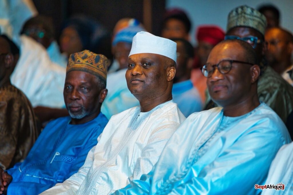 Succès de la cérémonie de présentation et de dédicace de l’ouvrage de Cheikh Mactar Diouf