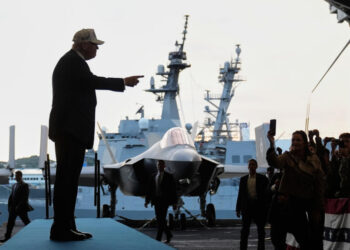 L’armée américaine remplace le porte-avions Abraham Lincoln par le George Washington