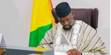 Guinée : 2 ministres limogés du gouvernement