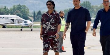 Mercato : Ronaldinho sort de sa retraite et rejoint Ravenna à 46 ans