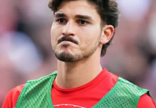 Athletico Madrid : Julian Alvarez absent de l’entraînement, son avenir toujours en suspens