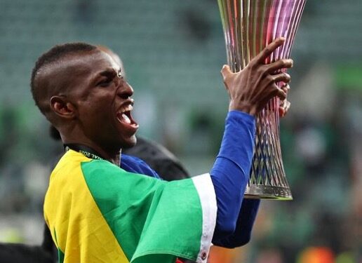 Tottenham garde un œil sur Nicolas Jackson