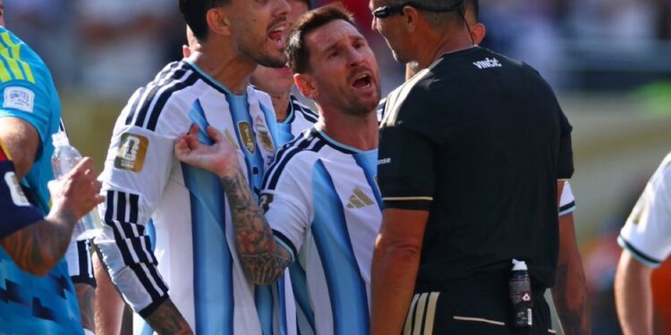Incidents Argentine-Espagne : Paredes prend 10 matchs de suspension