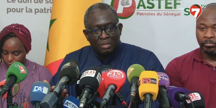 Modification article 37 : Ayib Daffé et ses collègues « déchirent » le Référendum et demandent au Chef de l’État…