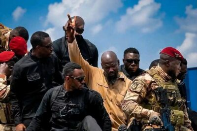 Guinée : Le Président Mamadi Doumbouya est officiellement de retour au pays après un bref séjour