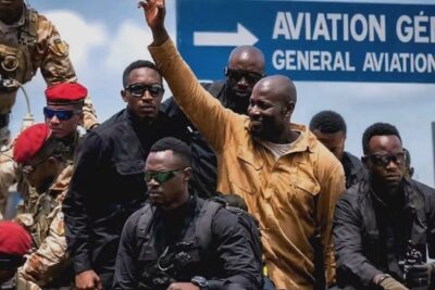 Guinée : Le Président Mamadi Doumbouya est officiellement de retour au pays après un bref séjour