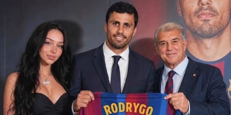 Officiel : Rodri s&rsquo;engage avec le FC Barcelone !