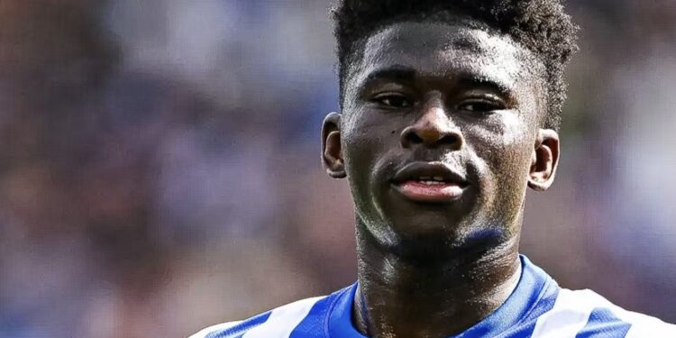 Mercato : Carlos Baleba va rejoindre Manchester United pour 75 M€