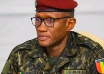 Guinée : L’armée réaffirme sa fidélité et sa loyauté au président Mamadi Doumbouya durant son congé annuel en Grèce