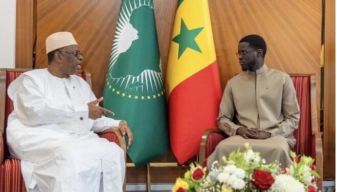 « Exigence de bienséance républicaine » : Le collectif Fatali dénonce l’effacement du nom de Macky Sall sur les grands projets