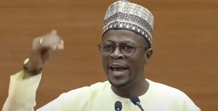 « Le pays est en danger » : grosse alerte du député Abdou Mbow