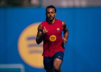 Jules Koundé égale Éric Abidal dans l’histoire du Barça