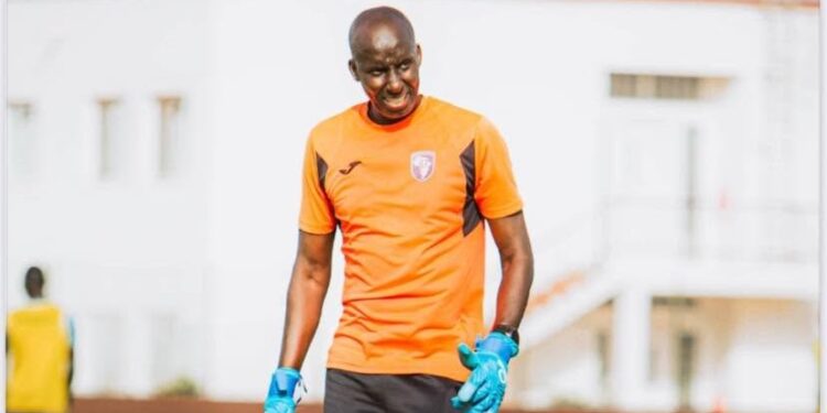 Khadim Faye rejoint le staff de Patrick Vieira