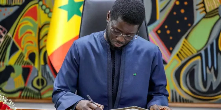 Conseil des ministres : Le Chef de l’État sort le balai et limoge presque tous les DG de PASTEF