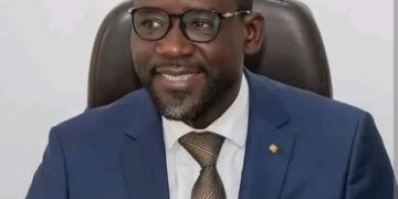 : Alioune Dione trace la « frontière » et se dévoile