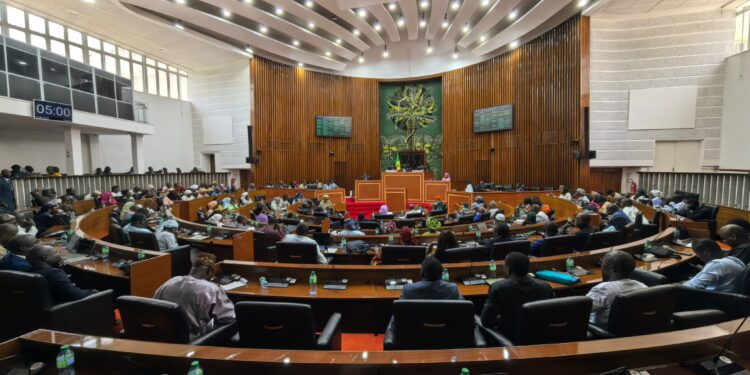 LFR 2026 : La Commission des finances et du contrôle budgétaire rejette le texte