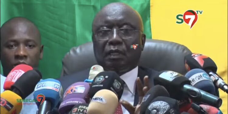 SEN : Idrissa Seck appelle à mettre fin à « l’aventure populiste » et alerte sur crise institutionnelle