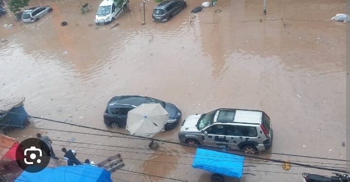 Fortes pluies : Une femme et son fils meurent aux Parcelles Assainies