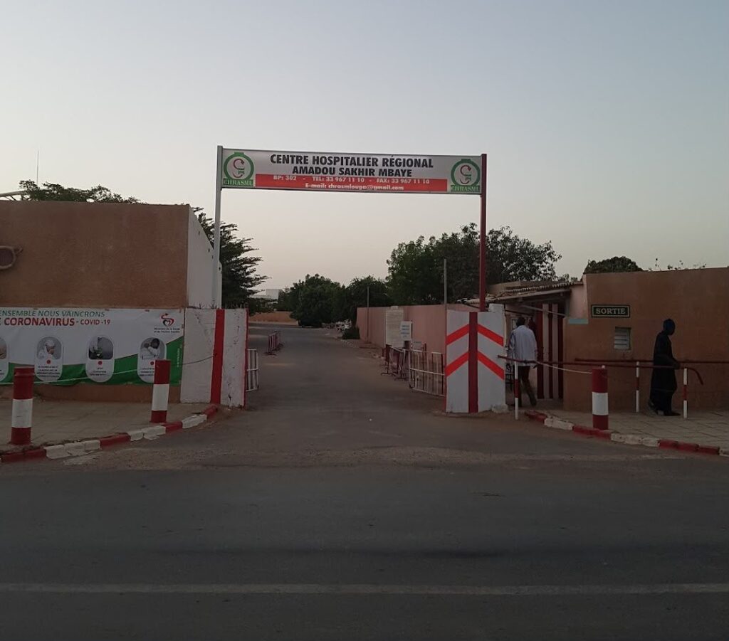 @ccident sur l’axe Ndande–Kébémer : le ministre Abdoul Ahad NDIAYE présente ses condoléances aux familles endeuillées