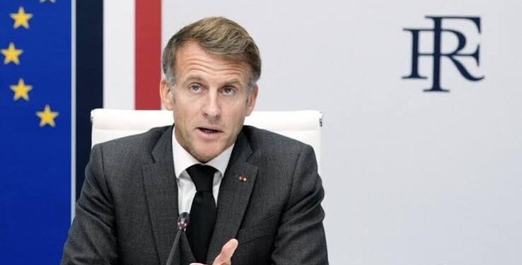 Colère sociale en France: Emmanuel Macron reçoit les lycéens