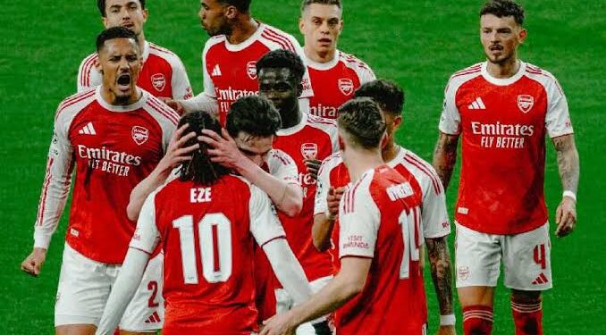 Premier League : Arsenal renverse Leeds et rejoint Manchester City en tête