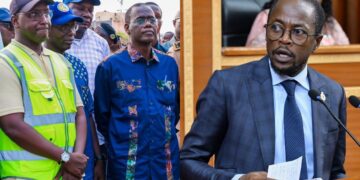 « 900 milliards ! De qui se moque-t-on vraiment ? », Abdou Mbow charge le PM Al Amine LÔ