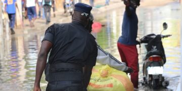 Inondations et intempéries : La police mobilisée aux côtés des populations !