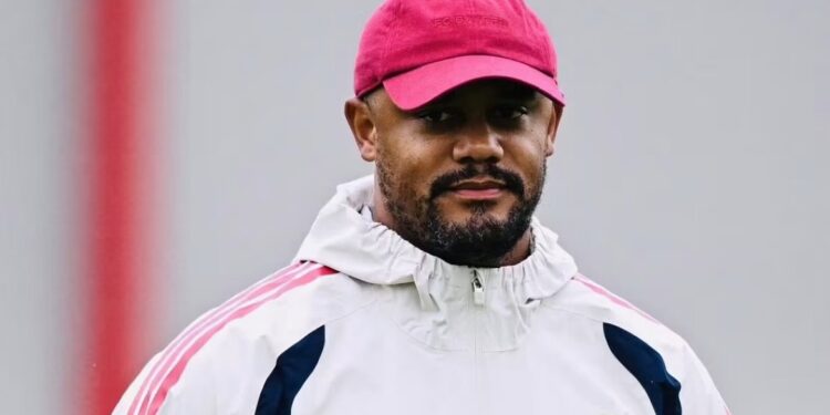 Bayern Munich : Vincent Kompany s’effondre à l’entraînement après un malaise !